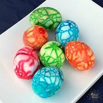 Marbled Eggs for Easter - Mud Mates Messy Play Blog