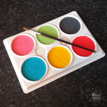 Easy Homemade Bath Paint Recipe for Kids Bathtime