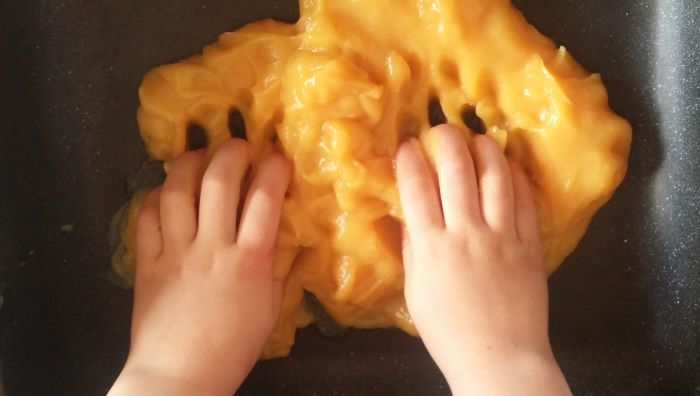 Instant Pudding Indoor Sensory Play Activities for Toddlers