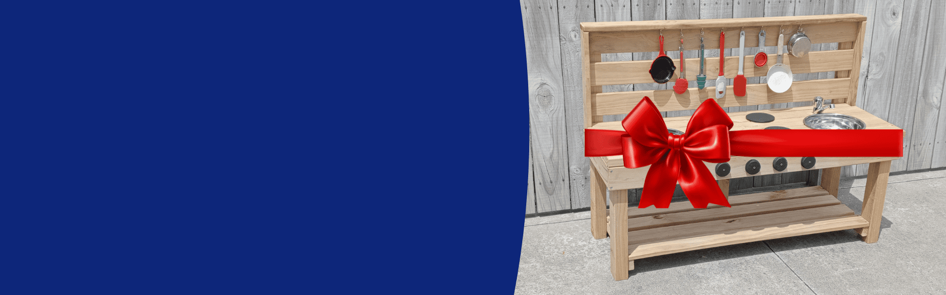 Mud Mates Mud Kitchen Christmas Pre-Orders open now - plus free gift!!