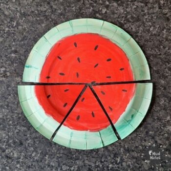 Picnic Crafts for Preschoolers - watermelon paper plate