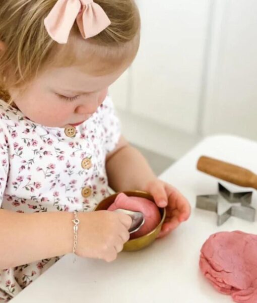 Child playing with Mud Mates super soft Go Dough playdough mix